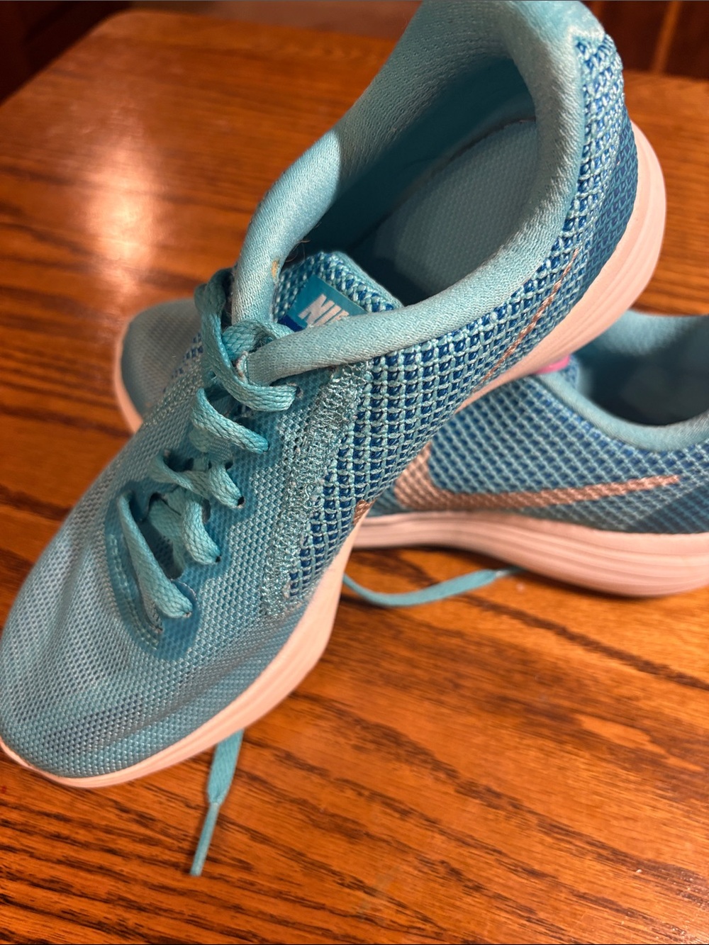Nike Women's Light Blue Athletic Running Shoes